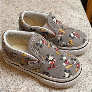 Mickey Mouse vans